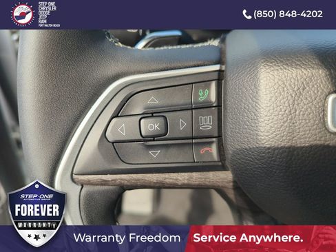 Used 2022 Jeep Grand Cherokee Limited 4xe w/ Luxury Tech Group II AWD/4WD image 21