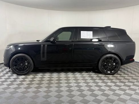 Used 2023 Land Rover Range Rover Long Wheelbase SE AWD/4WD image 3
