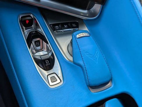 Used 2022 Chevrolet Corvette Stingray Premium Conv w/ Z51 Performance Package image 25