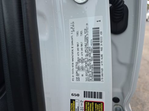 Used 2024 Toyota Tacoma SR image 47