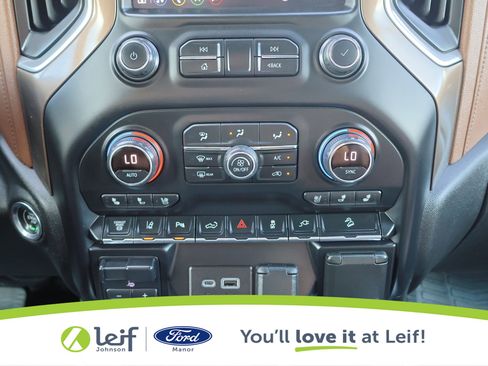 Used 2020 Chevrolet Silverado 2500 High Country w/ Z71 Off-Road Package image 23