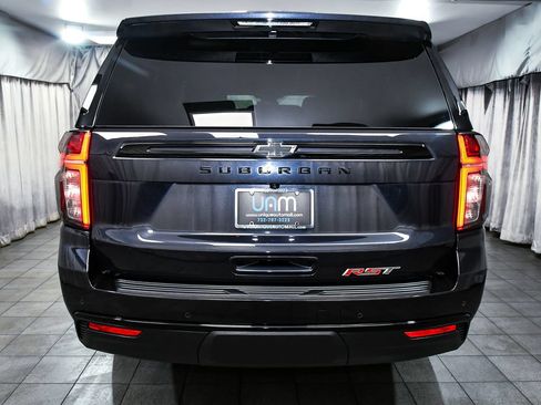 Used 2024 Chevrolet Suburban RST w/ Luxury Package AWD/4WD image 5