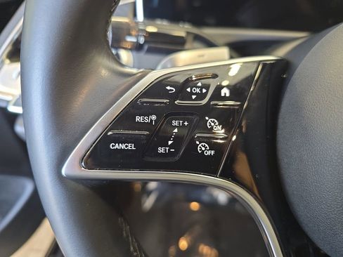 Used 2024 Mercedes-Benz E 350 4MATIC Sedan image 18