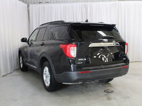 Used 2020 Ford Explorer XLT w/ Comfort Package AWD/4WD image 24