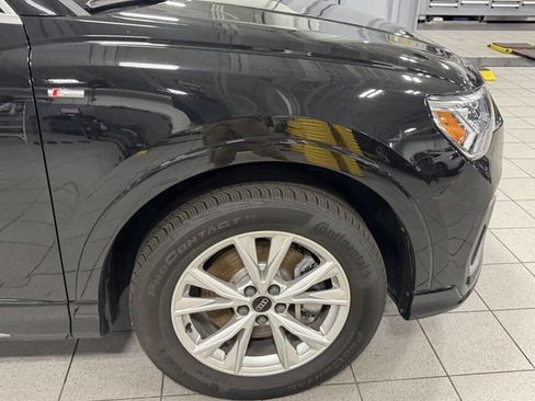 Certified 2025 Audi Q3 2.0T Premium AWD/4WD image 9