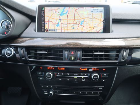 Used 2016 BMW X5 xDrive35d AWD/4WD image 16