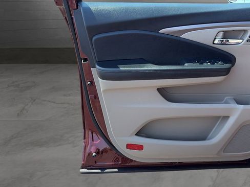Used 2020 Honda Pilot EX-L image 11