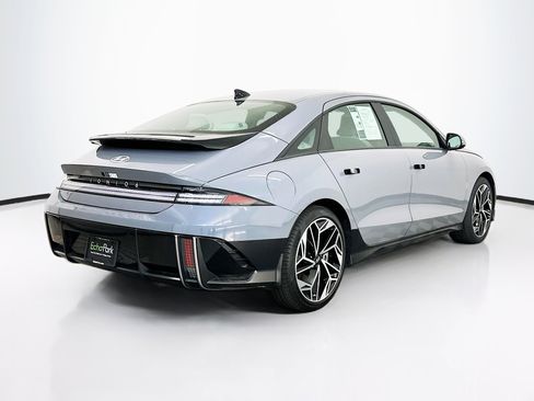 Used 2024 Hyundai Ioniq 6 SEL AWD/4WD image 9
