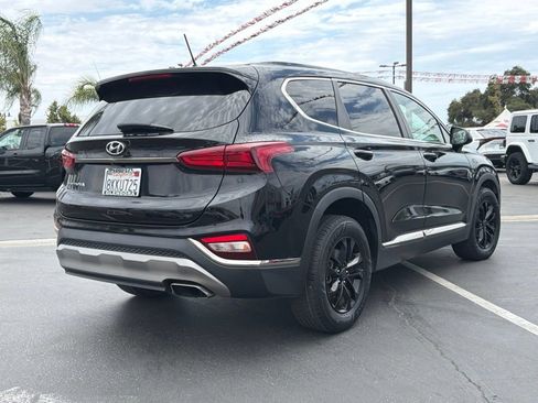 Used 2019 Hyundai Santa Fe SE FWD image 10