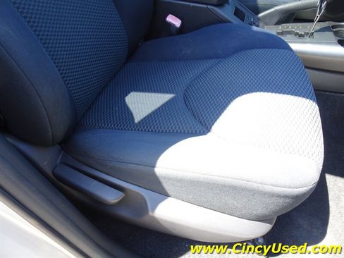 Used 2009 Toyota RAV4 Sport AWD/4WD image 31