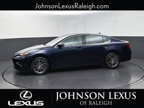 Used 2018 Lexus ES 350 w/ Luxury Package w/Wood Trim FWD image 2