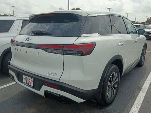 Used 2024 INFINITI QX60 Pure FWD image 4