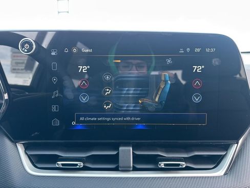 New 2026 Chevrolet Equinox LT w/ Convenience Package II image 36