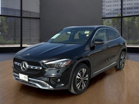 Used 2025 Mercedes-Benz GLA 250 image 12