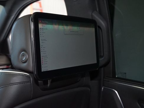 Used 2023 Cadillac Escalade Sport w/ LPO, ONYX Package RWD image 19