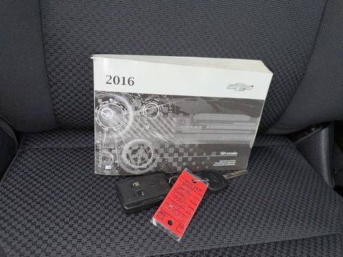 Used 2016 Chevrolet Silverado 1500 LT w/ Trailering Package image 24