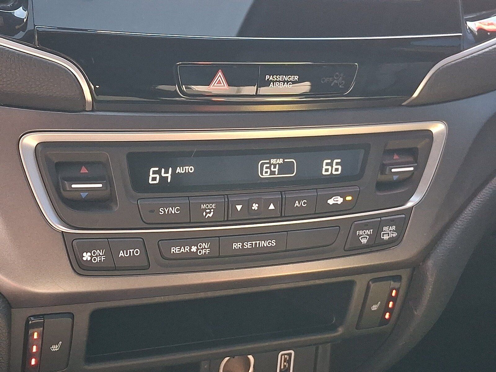 Used 2023 Honda Passport EX-L image 16