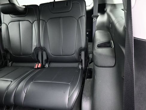 Used 2021 Jeep Grand Cherokee L Limited AWD/4WD image 22