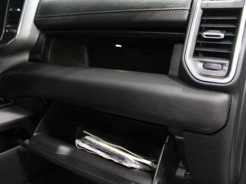Used 2024 RAM 1500 Laramie AWD/4WD image 27