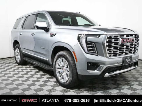 Used 2025 GMC Yukon Denali AWD/4WD image 1