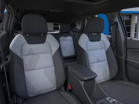 New 2026 Chevrolet Trax RS w/ Sunroof Package FWD image 16