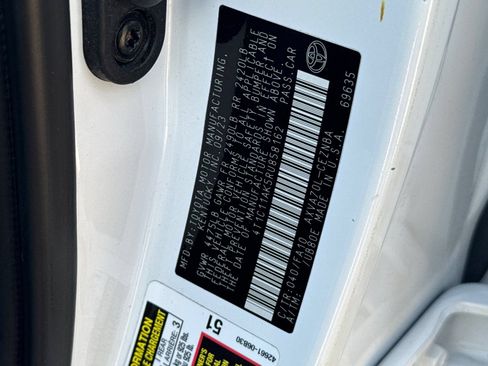 Certified 2024 Toyota Camry LE FWD image 35