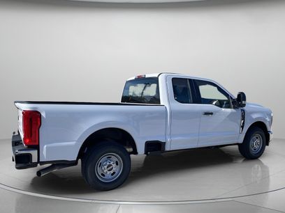 New 2026 Ford F250 XL w/ XL Chrome Package