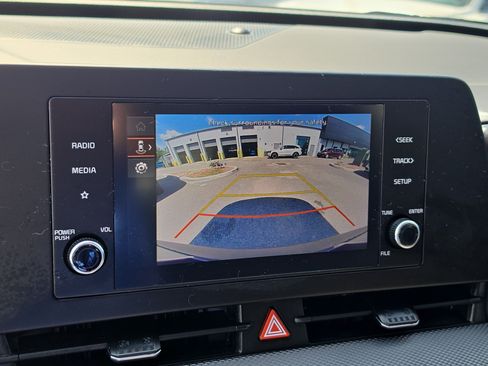 Certified 2025 Kia Sportage LX FWD image 23