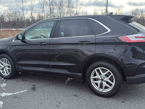 Used 2023 Ford Edge SEL image 11
