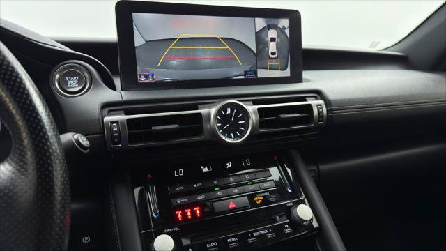 Used 2022 Lexus IS 500 RWD image 28