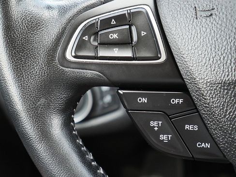 Used 2019 Ford Escape SE AWD/4WD image 30