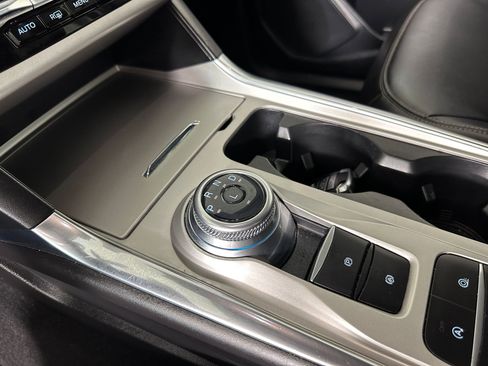 Certified 2024 Ford Explorer XLT w/ Equipment Group 202A image 17