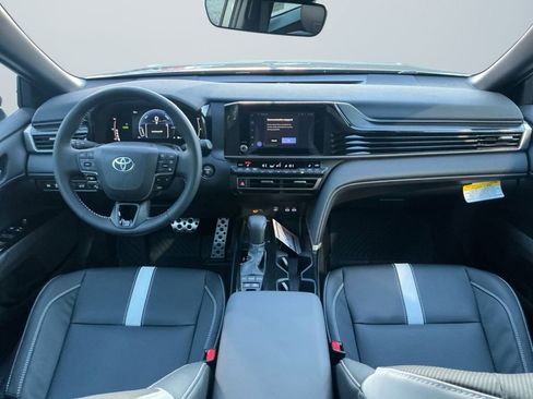 Certified 2026 Toyota Camry SE w/ Convenience Package FWD image 12