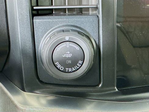 Used 2026 Ford F450 Platinum w/ Platinum Plus Package image 24