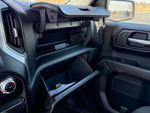 Used 2020 GMC Sierra 1500 Base w/ Convenience Package image 22