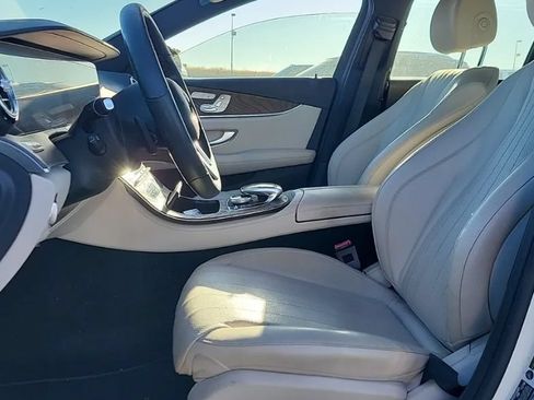 Used 2019 Mercedes-Benz E 450 4MATIC Wagon image 4