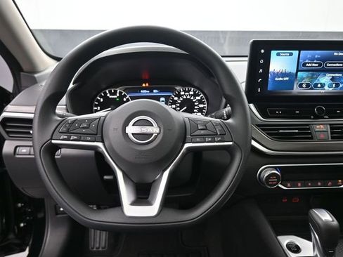 New 2026 Nissan Altima 2.5 SV w/ SV Special Edition Package image 32