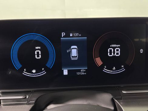 Certified 2025 Hyundai Kona SEL image 20