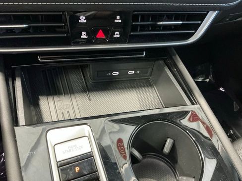 Used 2025 Volkswagen Atlas SE FWD image 54
