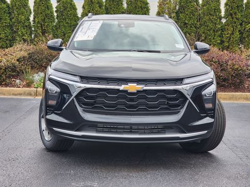 New 2026 Chevrolet Trax LT image 5