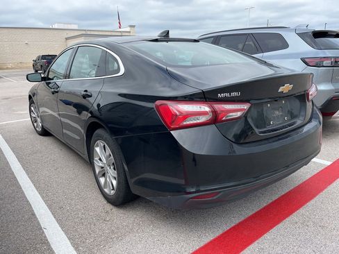 Used 2019 Chevrolet Malibu LT FWD image 4