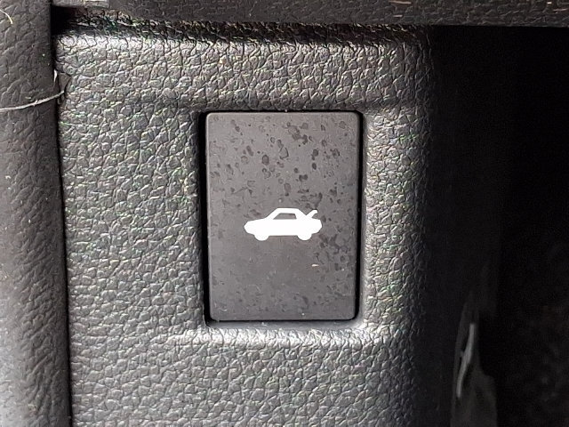 Used 2023 Honda Accord LX image 27
