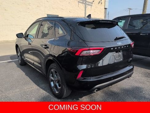 Used 2023 Ford Escape ST-Line w/ Tech Pack #1 AWD/4WD image 6