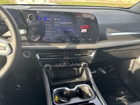 New 2026 Chevrolet Traverse LT w/ Driver Confidence Package image 18