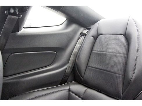 Used 2019 Ford Mustang GT image 10