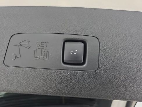 Certified 2023 Lincoln Corsair AWD w/ Equipment Group 101A image 32