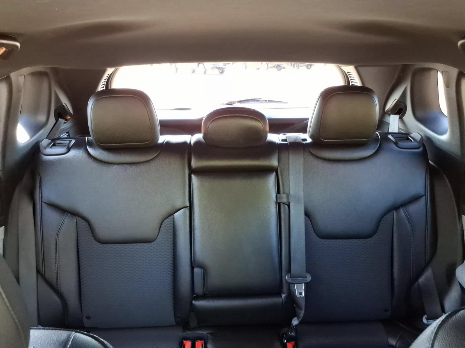 Used 2024 Jeep Compass Latitude AWD/4WD image 20