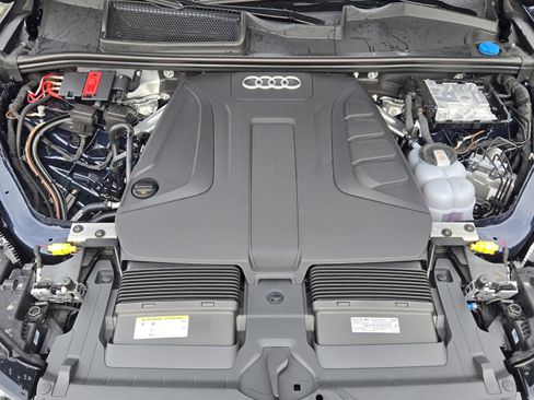 New 2026 Audi Q7 2.0T Premium AWD/4WD image 9