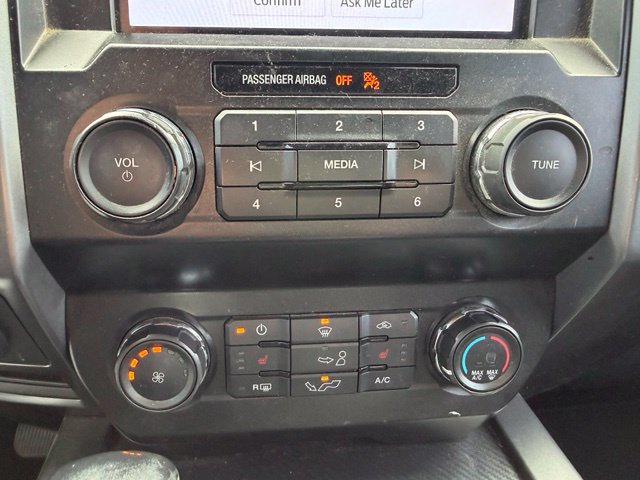 Used 2020 Ford F150 XLT w/ Equipment Group 302A Luxury AWD/4WD image 19