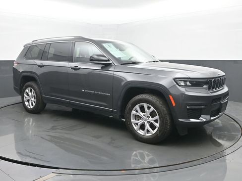 Used 2022 Jeep Grand Cherokee L Limited AWD/4WD image 7